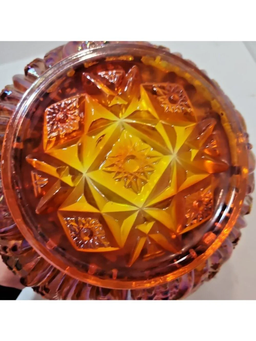 Vintage Indiana Glass Sunset Orange Amberina Heirloom Carnival Glass Bowl 8.5”